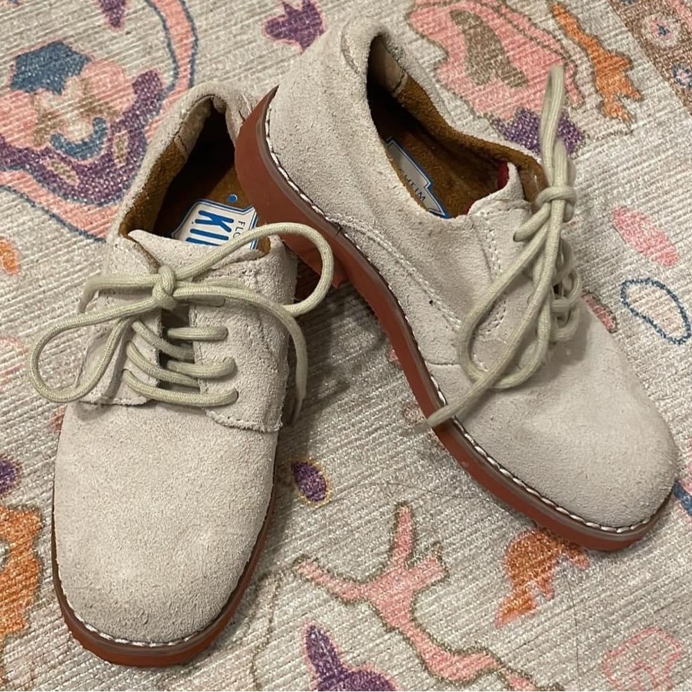 Florsheim Kids cream suede bucks
